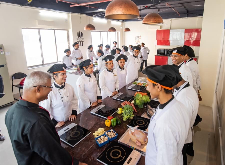 International School of Hospitality Management Kolkata Practical Training photo 8